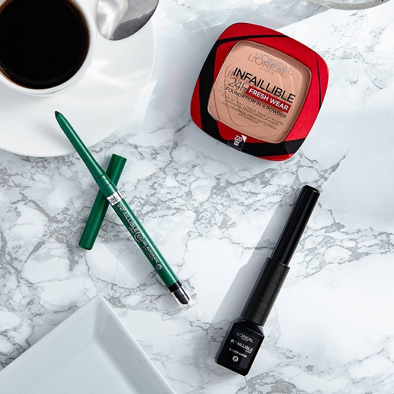 Infallible Grip Liquid Liner Matte 01 Ink 5 Flatlay